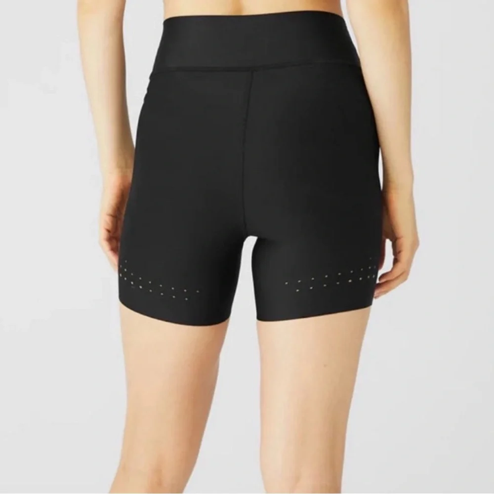 Alo Yoga Airlift high waist laser cut speedy shorts